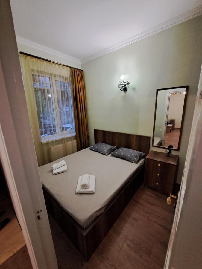 Appartamento Flat 22 Tbilisi Esterno foto